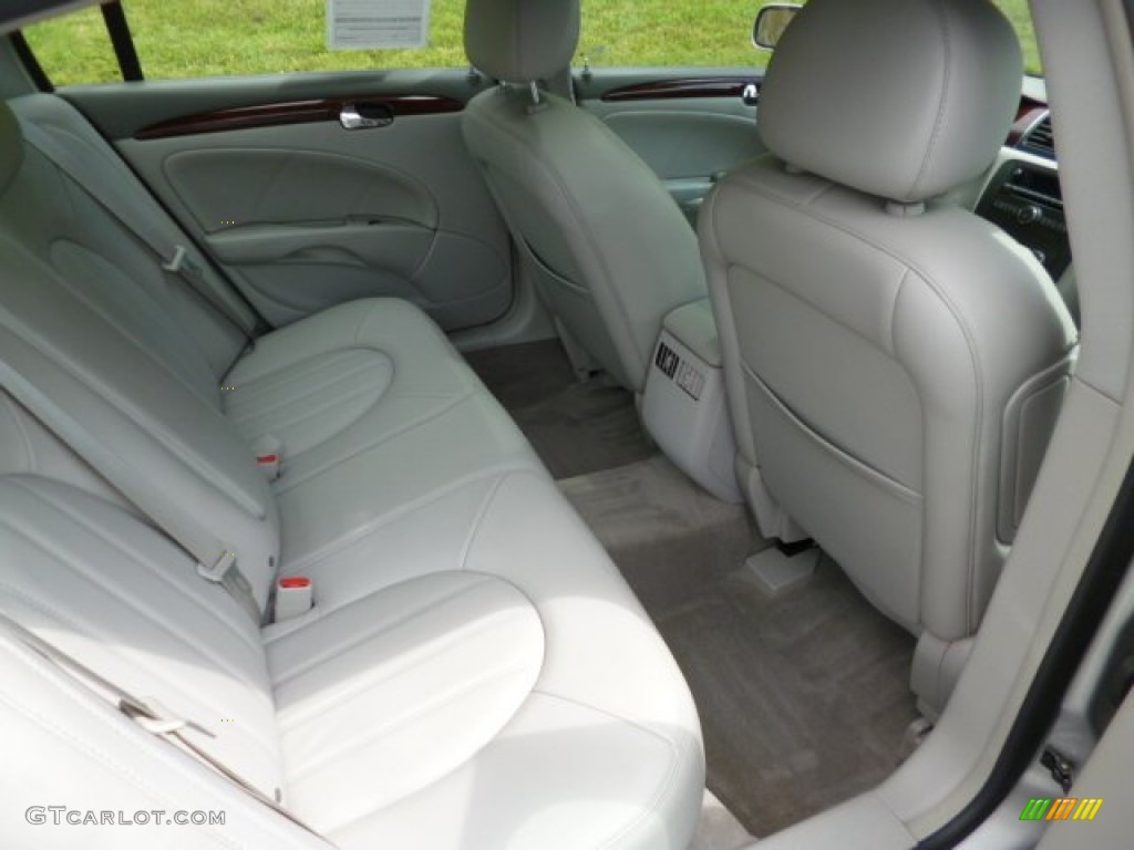 2007 Buick Lucerne CXL Rear Seat Photo #83527570