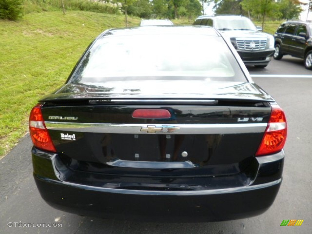 2005 Malibu LS V6 Sedan - Black / Gray photo #6