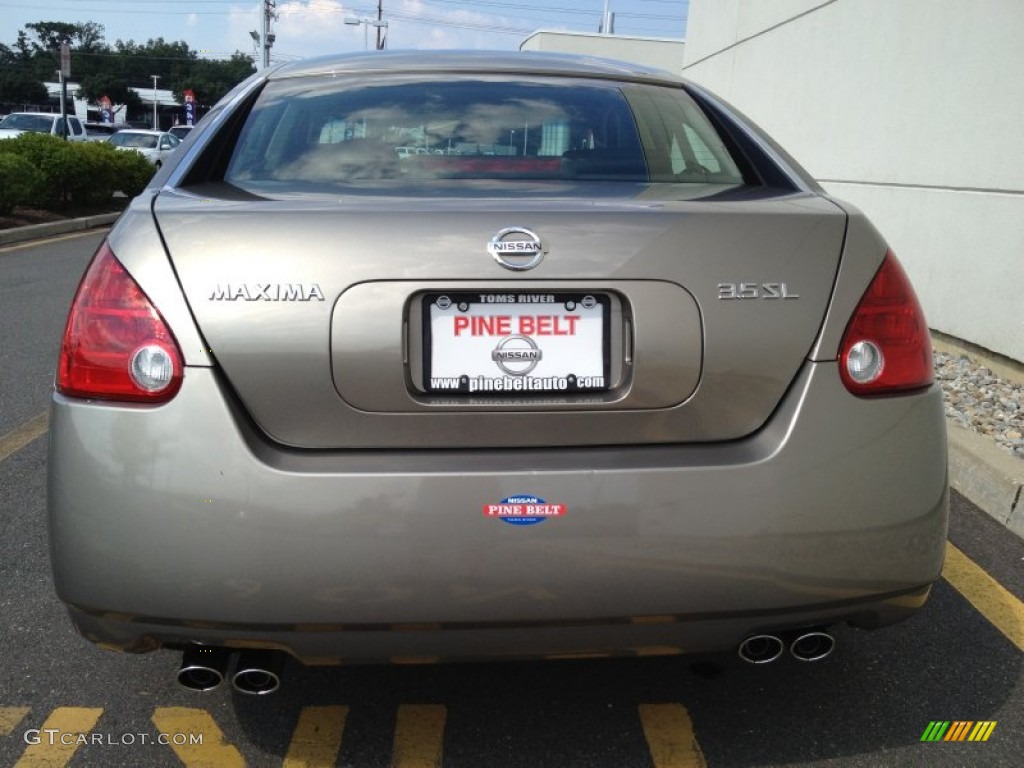 2004 Maxima 3.5 SL - Spirited Bronze / Black photo #6
