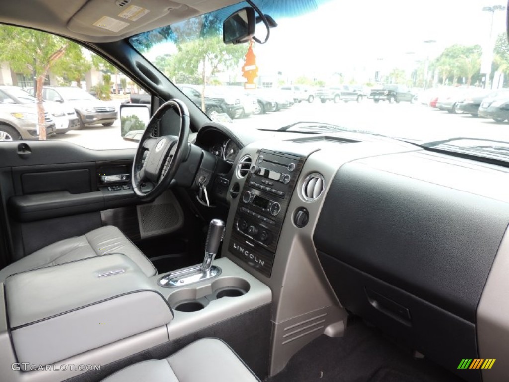2008 Lincoln Mark LT SuperCrew Dashboard Photos