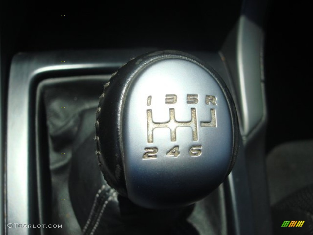2005 GTO Coupe - Midnight Blue Metallic / Black photo #18