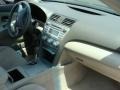 Black - Camry LE Photo No. 21