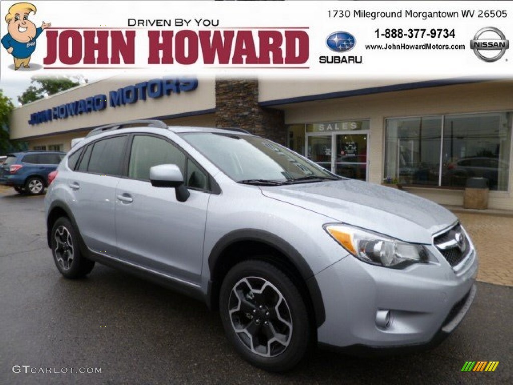 2013 XV Crosstrek 2.0 Limited - Ice Silver Metallic / Black photo #1