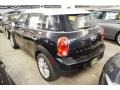 Absolute Black - Cooper Countryman Photo No. 4