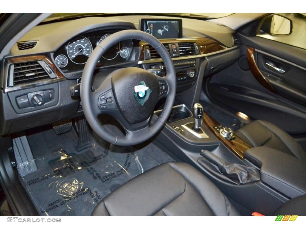 2013 3 Series 320i Sedan - Jet Black / Black photo #6