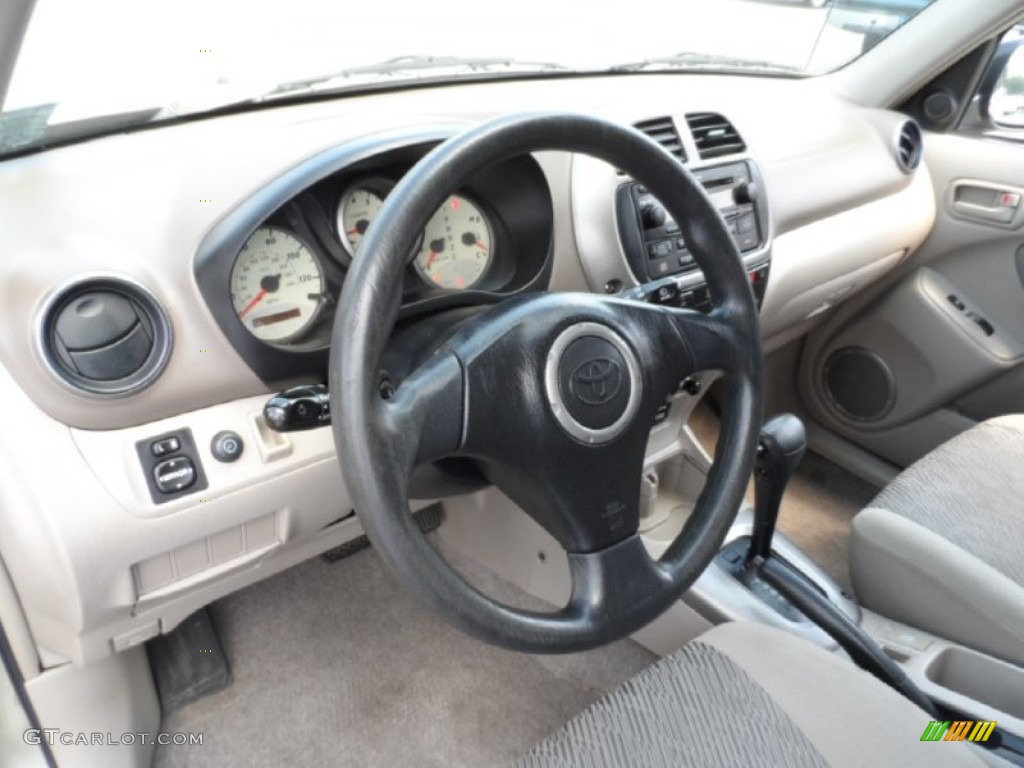 2003 RAV4  - Vintage Gold / Gray photo #10