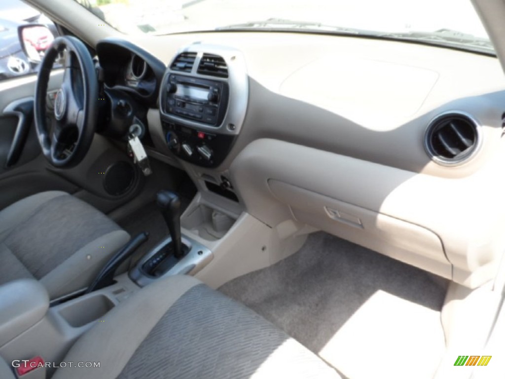 2003 RAV4  - Vintage Gold / Gray photo #21