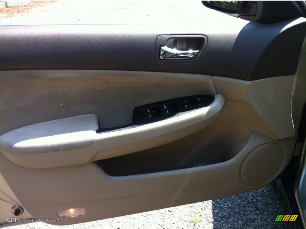 2003 Accord LX Sedan - Desert Mist Metallic / Ivory photo #8