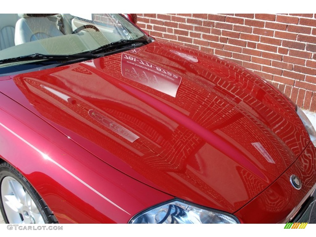 2001 XK XK8 Convertible - Carnival Red Metallic / Ivory photo #25