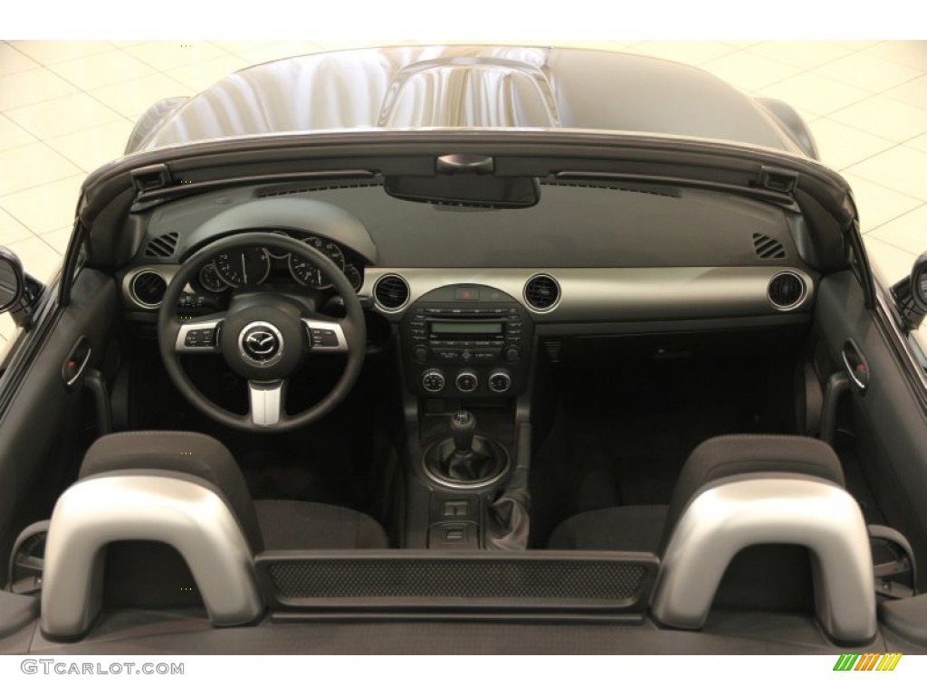 2012 Mazda MX-5 Miata Touring Roadster Dashboard Photos