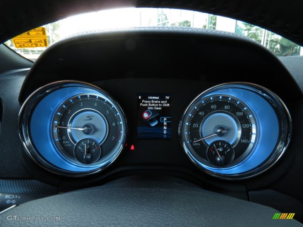 2012 Chrysler 300 S V6 Gauges Photos
