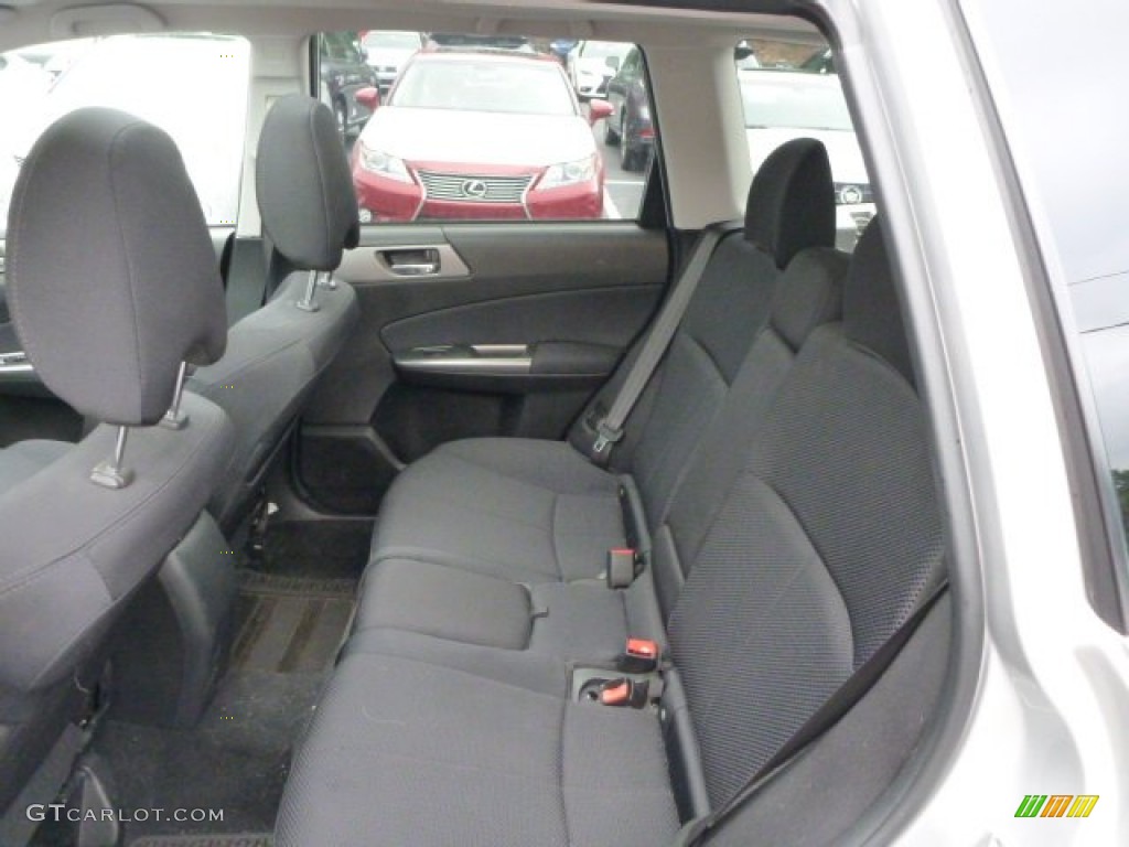 2011 Forester 2.5 X Premium - Spark Silver Metallic / Black photo #5