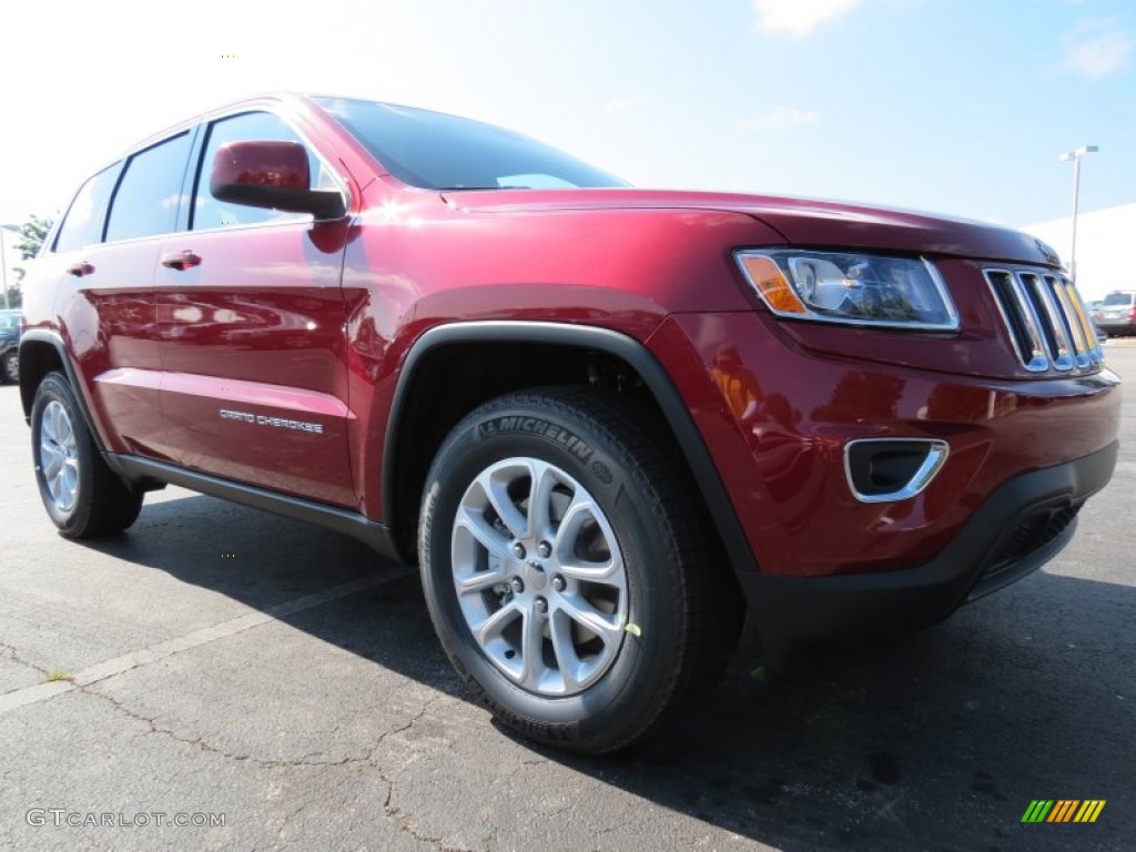 2014 Grand Cherokee Laredo - Deep Cherry Red Crystal Pearl / Morocco Black photo #4