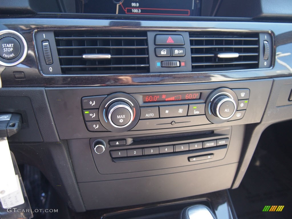 2011 3 Series 335i Coupe - Jet Black / Oyster/Black Dakota Leather photo #19