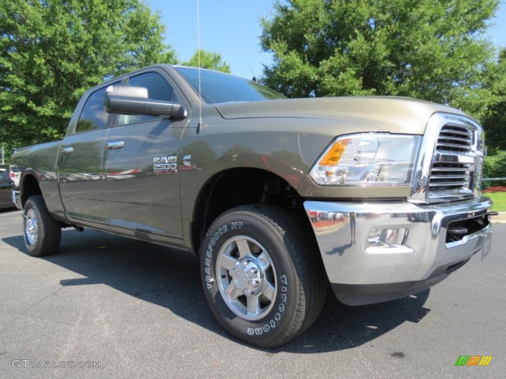 2013 2500 SLT Crew Cab 4x4 - Prairie Pearl / Canyon Brown/Light Frost Beige photo #4