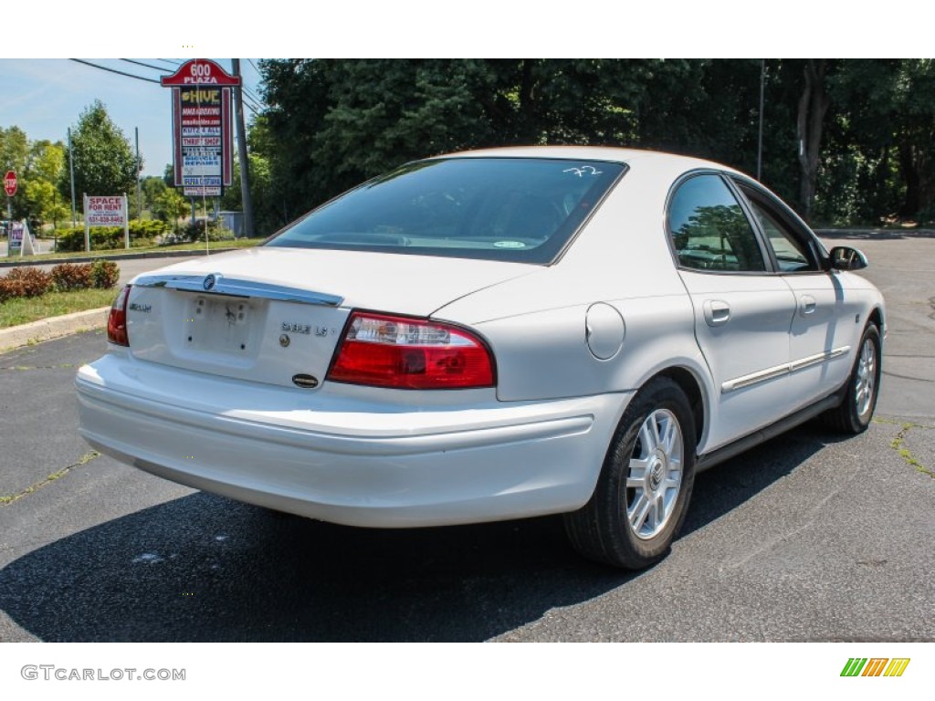 2004 Sable LS Premium Sedan - Vibrant White / Dark Charcoal photo #6