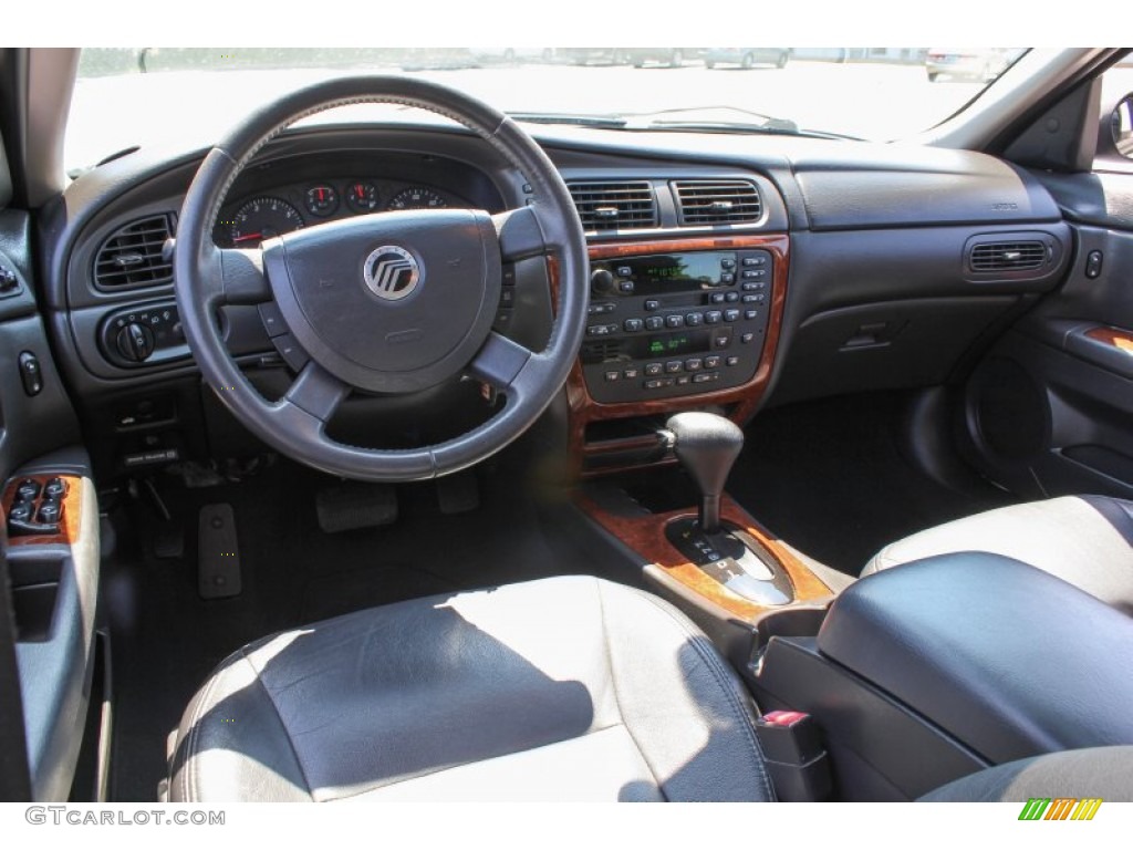 2004 Sable LS Premium Sedan - Vibrant White / Dark Charcoal photo #16