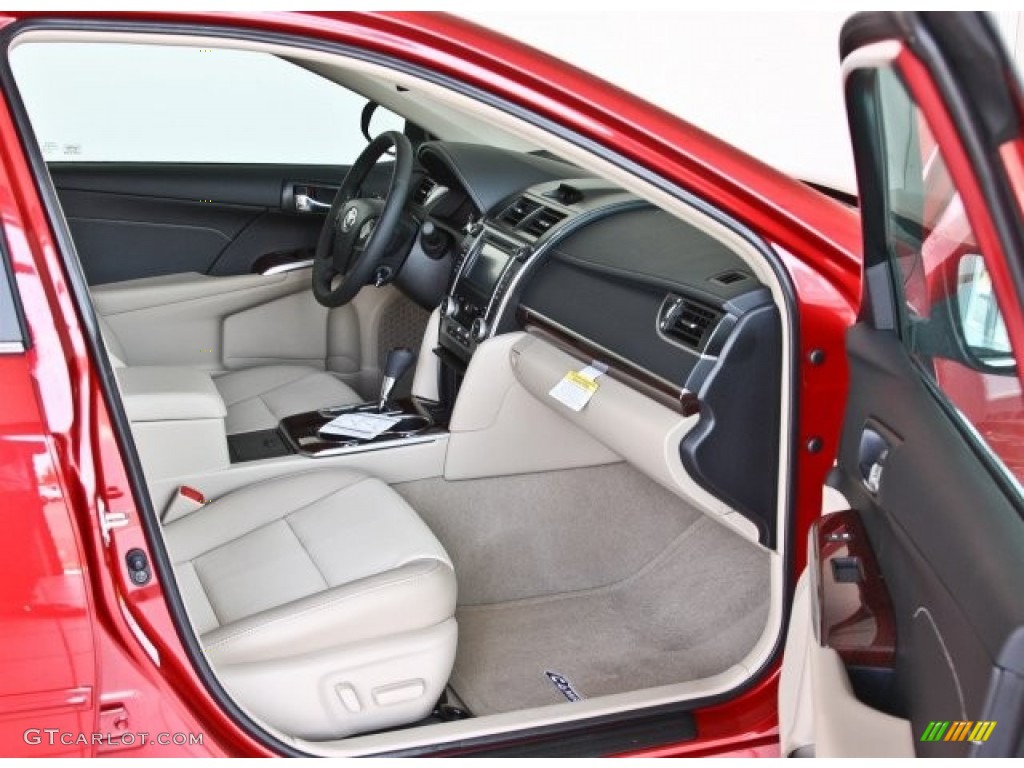 2013 Camry XLE V6 - Barcelona Red Metallic / Ash photo #13