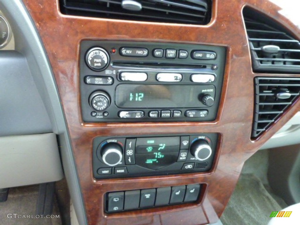 2005 Rendezvous CXL AWD - Black Onyx / Light Gray photo #19