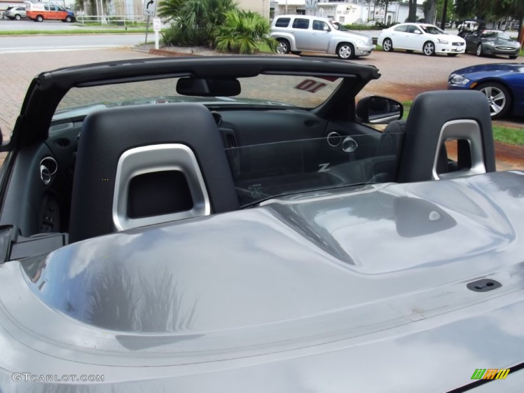 2010 370Z Touring Roadster - Platinum Graphite / Black Leather photo #21