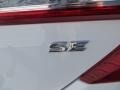 Super White - Camry SE Photo No. 17