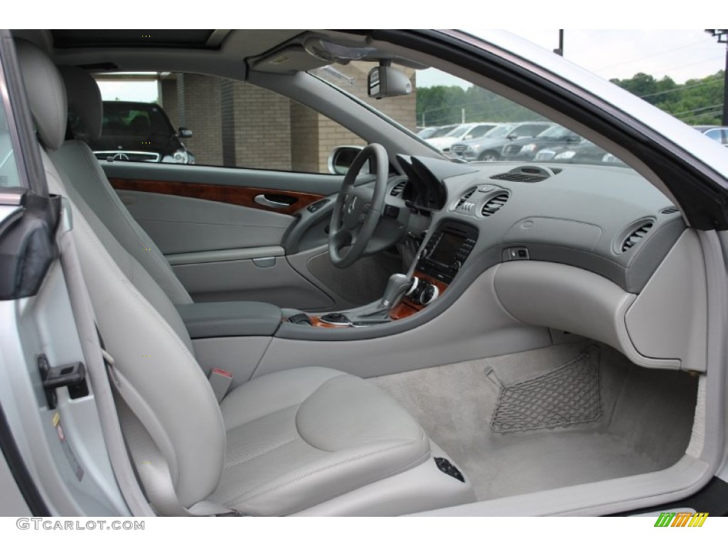 2005 Mercedes-Benz SL 500 Roadster Front Seat Photo #83564643