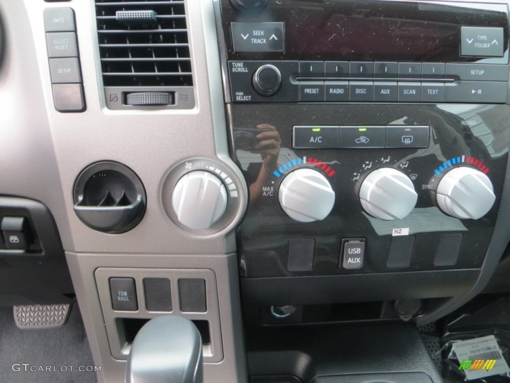 2013 Tundra TSS CrewMax - Black / Black photo #30