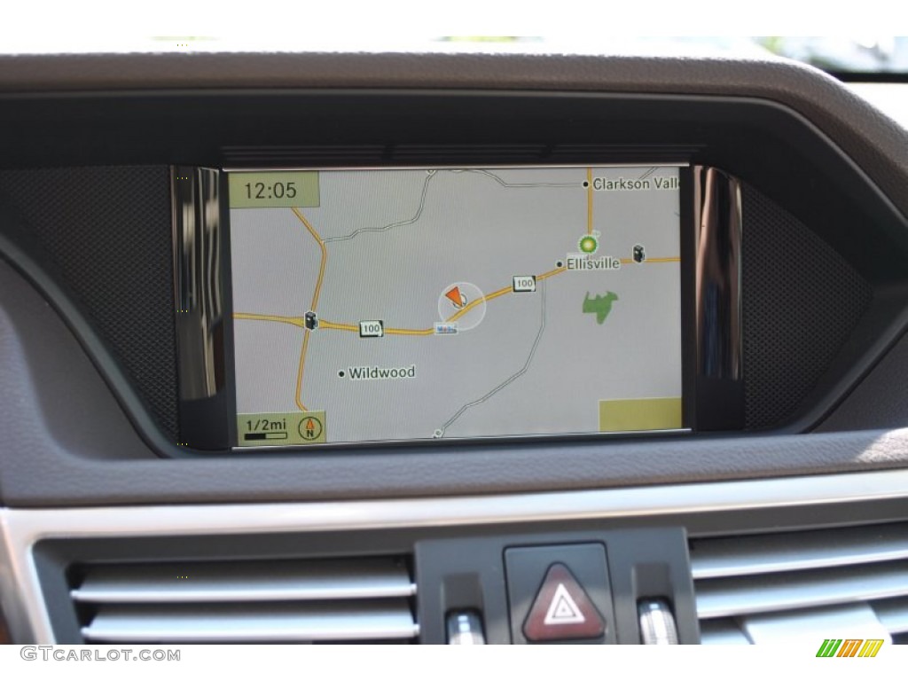 2011 E 350 4Matic Sedan - Quartz Blue Metallic / Almond/Black photo #4