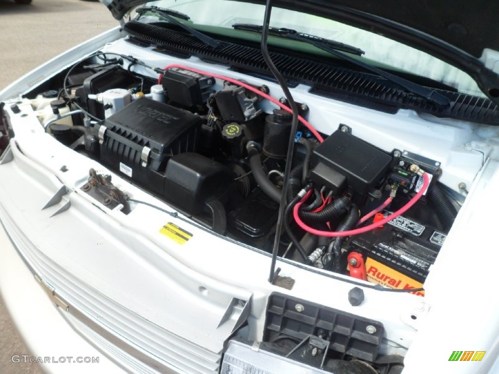 2001 Chevrolet Astro LT AWD Passenger Van Engine Photos