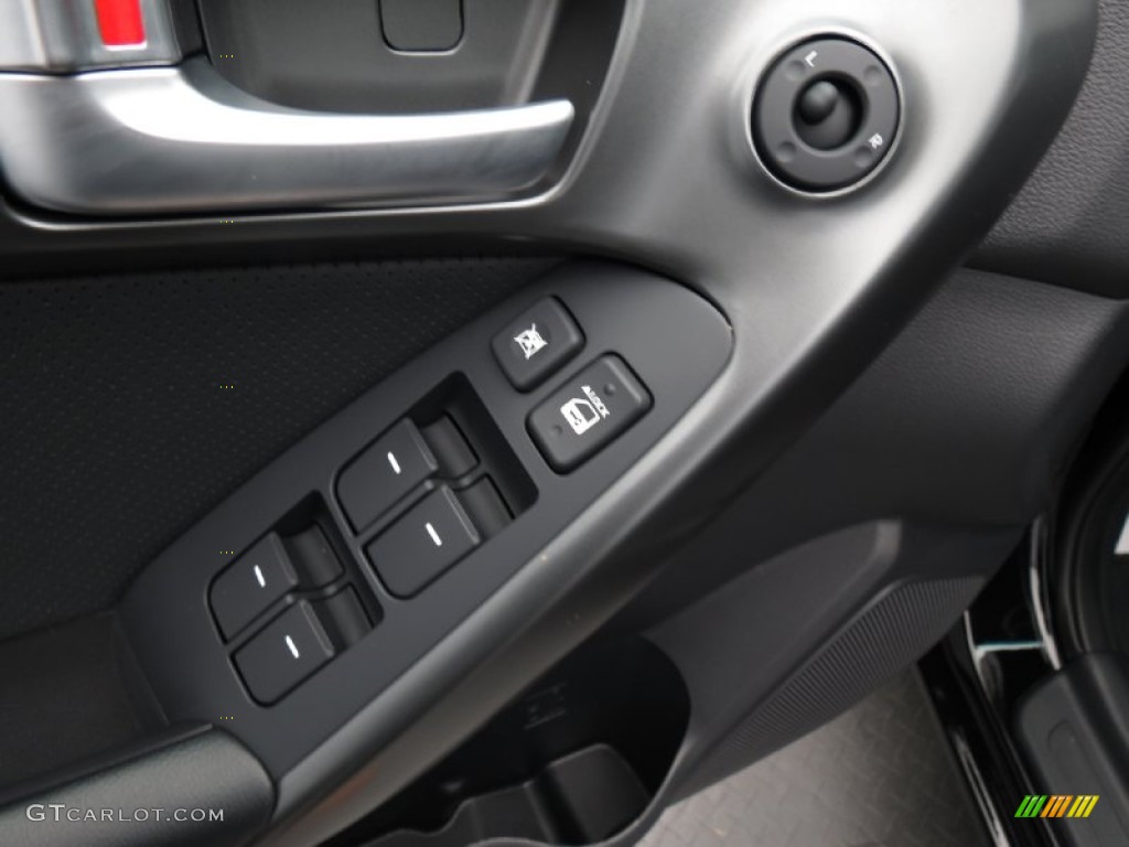 2012 Kia Forte SX Controls Photo #83566970