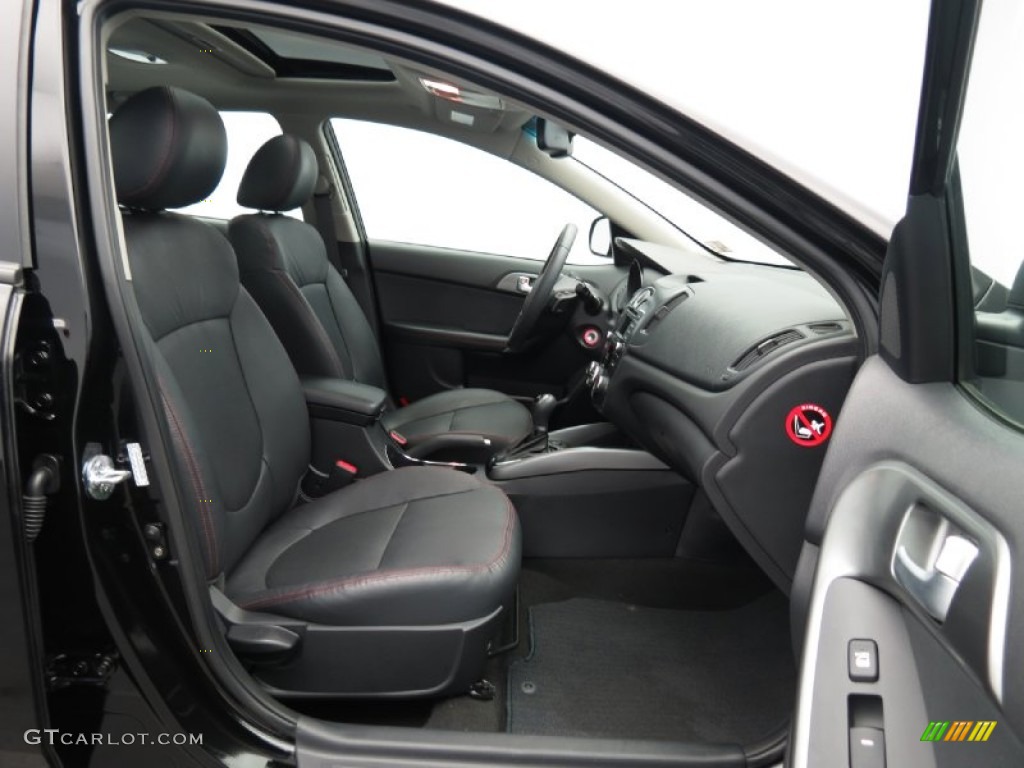 2012 Kia Forte SX Front Seat Photos
