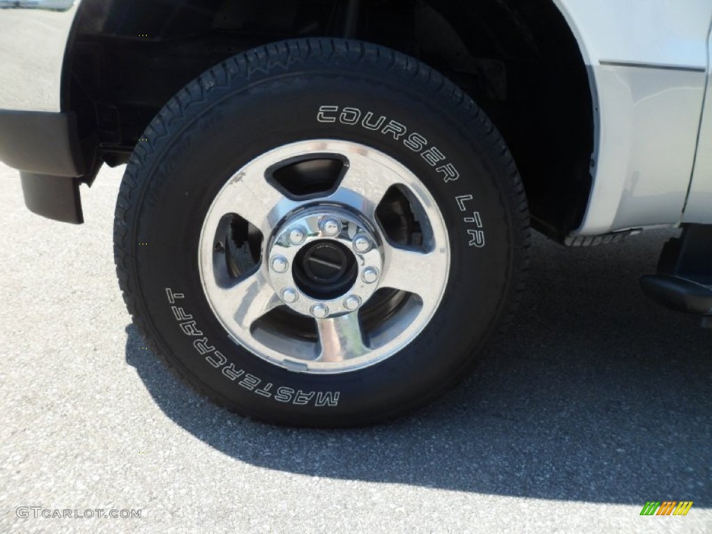 2004 F250 Super Duty XLT Crew Cab 4x4 - Oxford White / Medium Flint photo #9