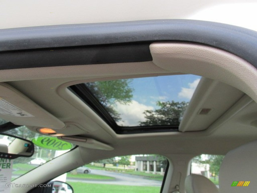 2009 G6 V6 Sedan - White Diamond Tri Coat / Light Taupe photo #12