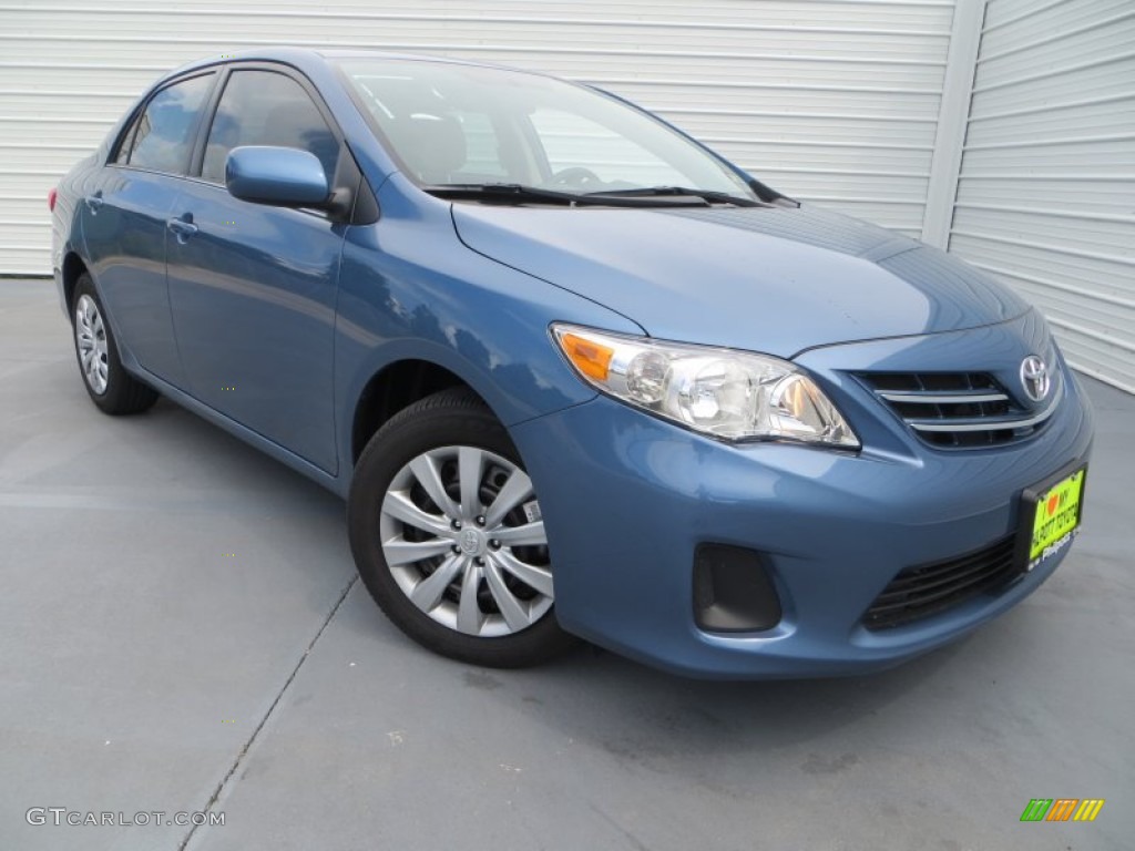 2013 Corolla LE - Tropical Sea Metallic / Bisque photo #1