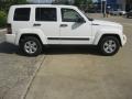 Stone White - Liberty Sport 4x4 Photo No. 4