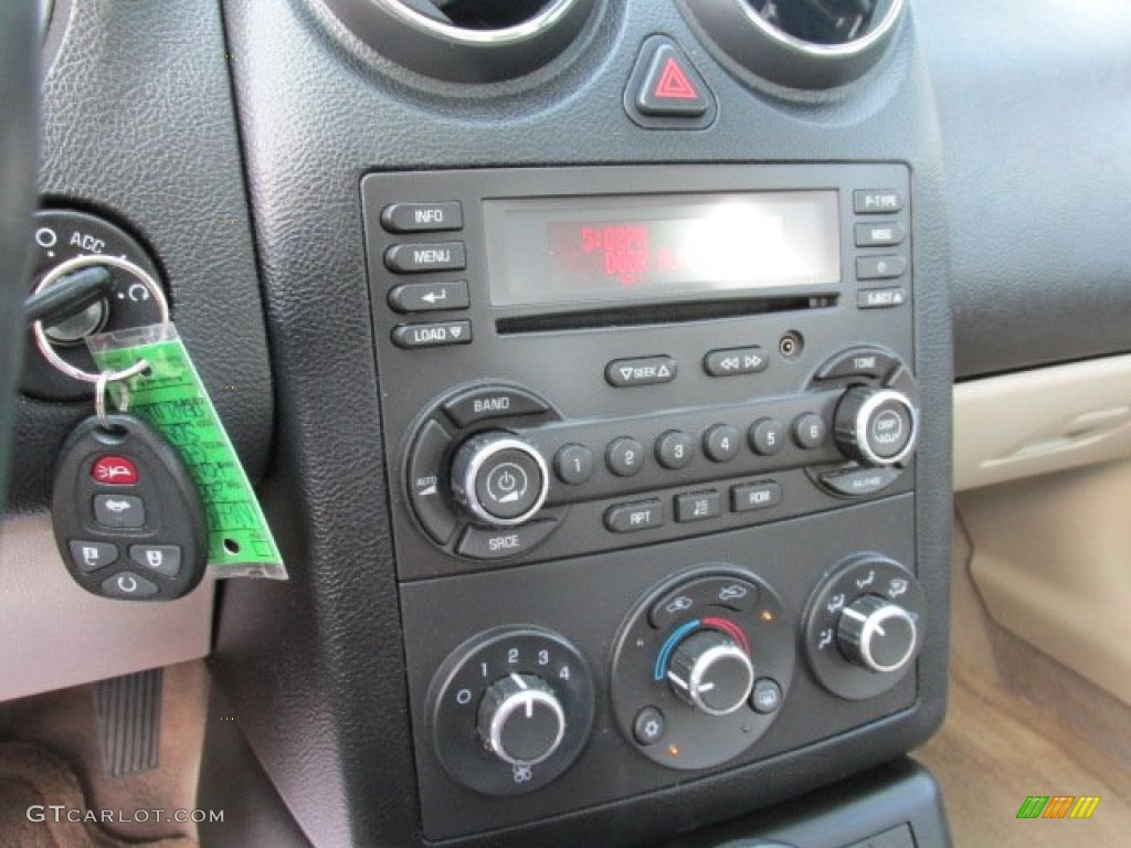 2009 G6 V6 Sedan - White Diamond Tri Coat / Light Taupe photo #18