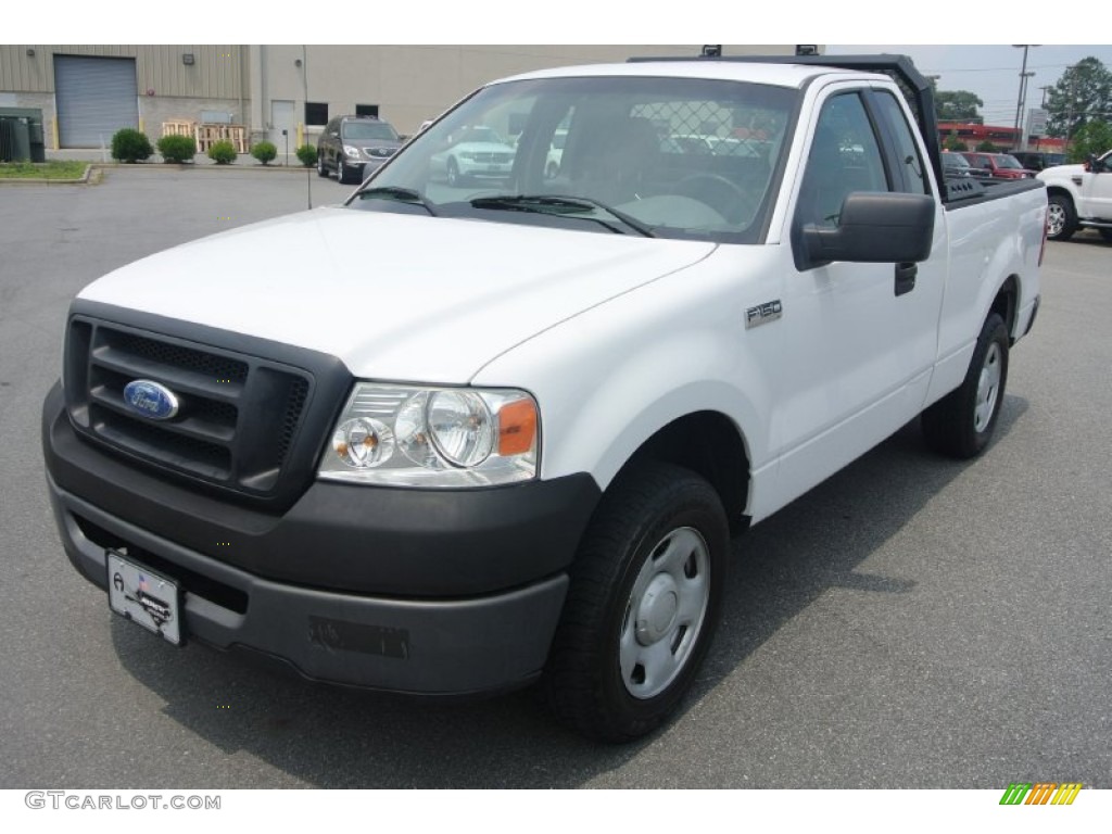 2006 F150 XL Regular Cab - Oxford White / Medium Flint photo #1