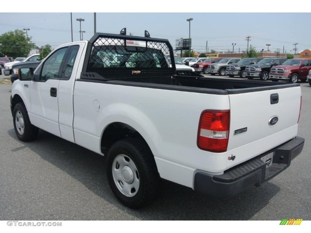 2006 F150 XL Regular Cab - Oxford White / Medium Flint photo #4
