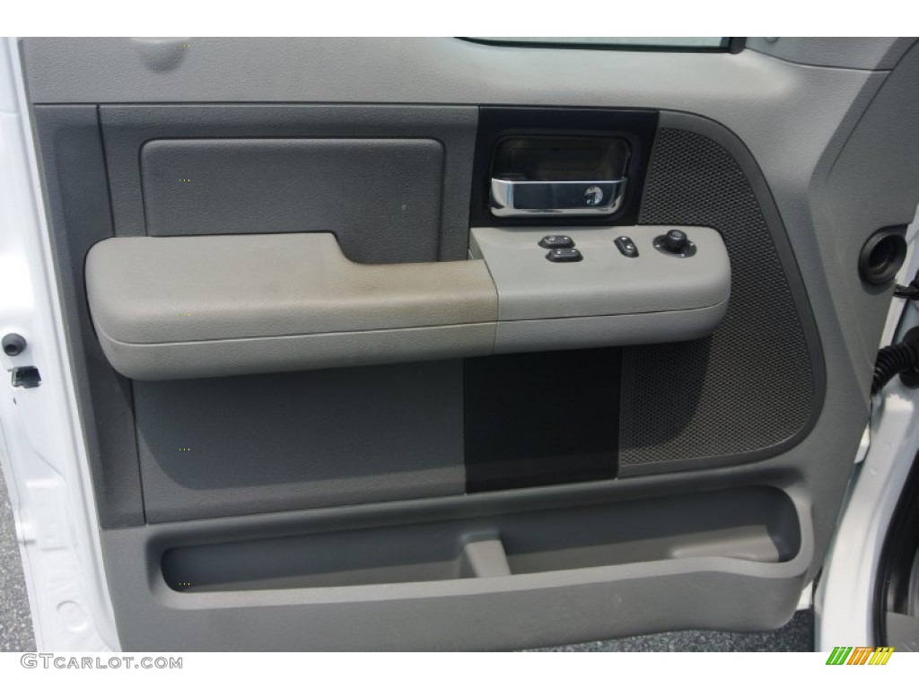 2006 F150 XL Regular Cab - Oxford White / Medium Flint photo #9
