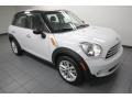 Light White - Cooper Countryman Photo No. 8