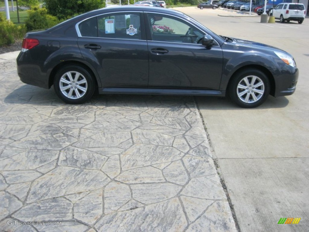 2011 Legacy 2.5i Premium - Graphite Gray Metallic / Off-Black photo #4