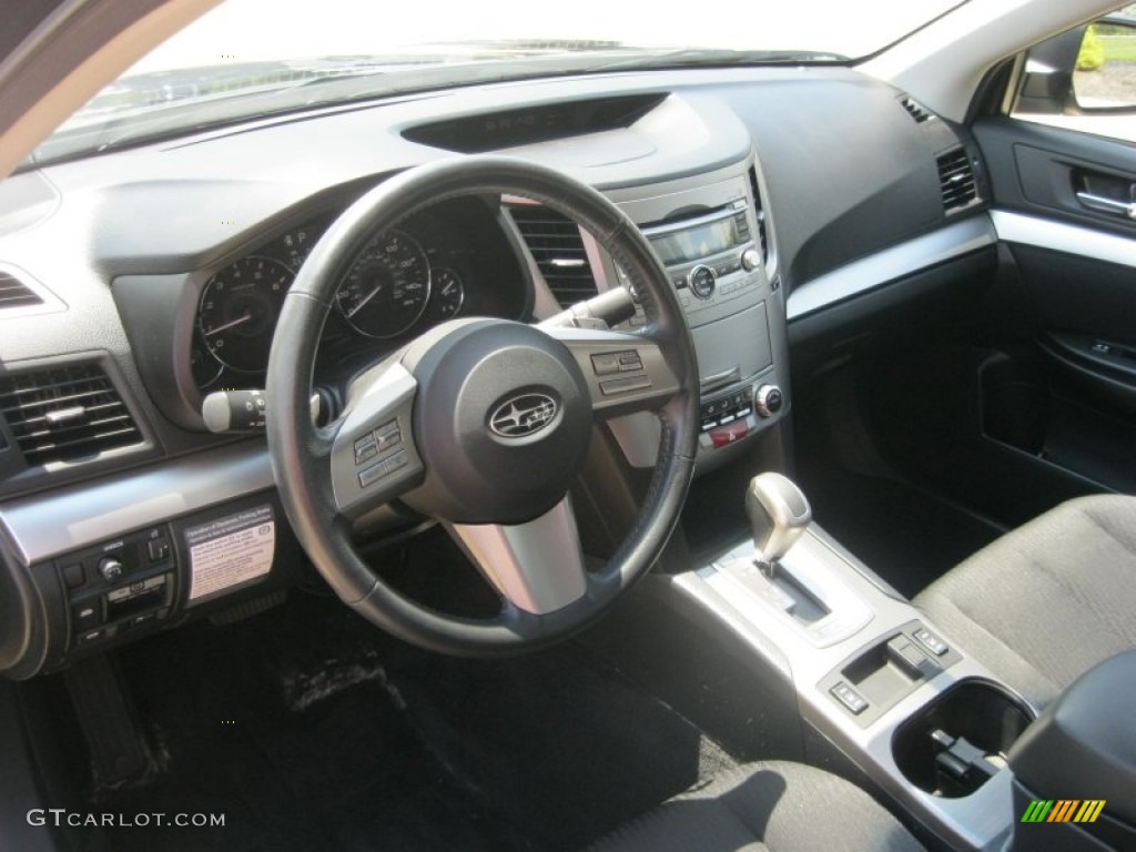 2011 Legacy 2.5i Premium - Graphite Gray Metallic / Off-Black photo #17