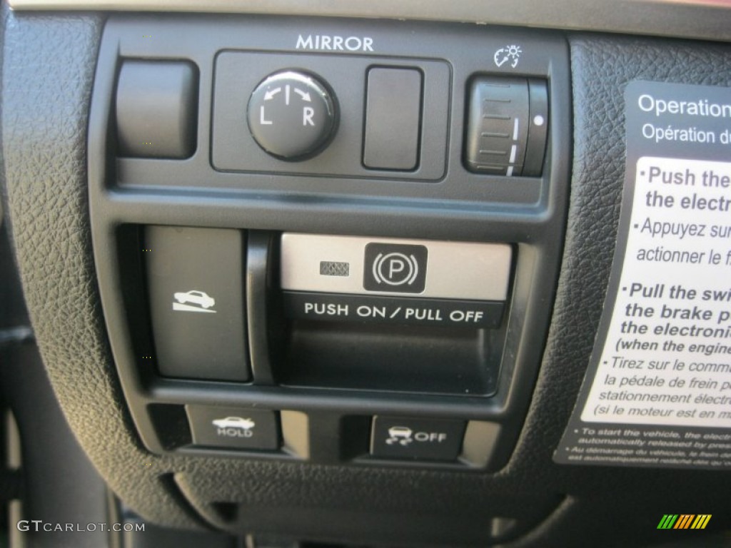 2011 Legacy 2.5i Premium - Graphite Gray Metallic / Off-Black photo #18