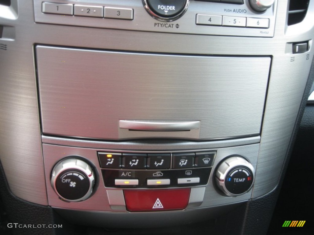 2011 Legacy 2.5i Premium - Graphite Gray Metallic / Off-Black photo #26