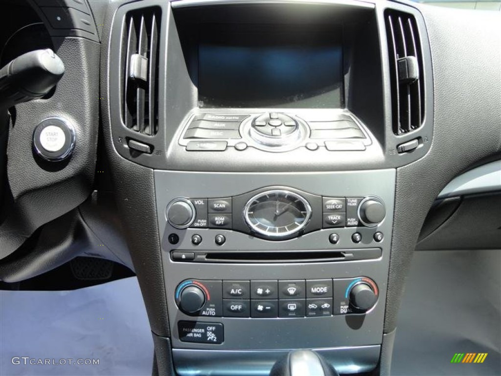 2011 G 37 x AWD Sedan - Liquid Platinum / Graphite photo #12