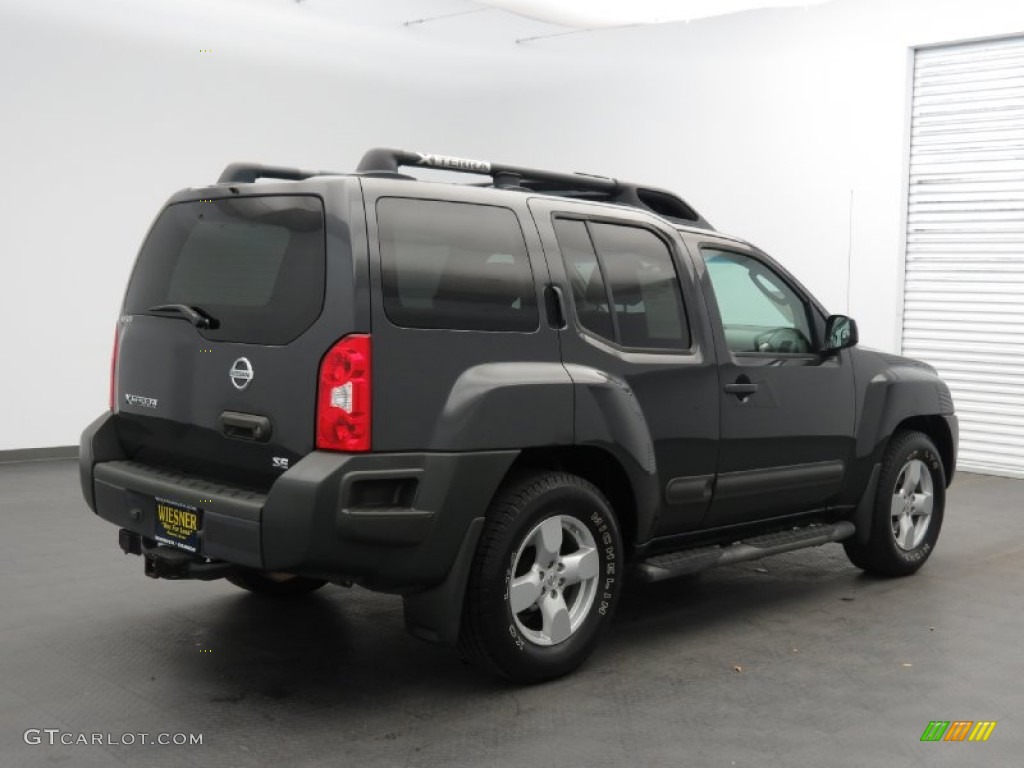 2005 Xterra SE - Night Armor Pearl / Steel/Graphite photo #2