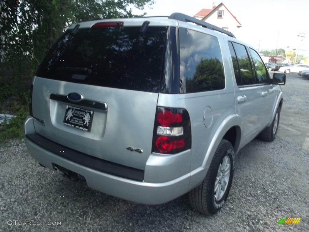 2010 Explorer XLT 4x4 - Brilliant Silver Metallic / Black photo #3