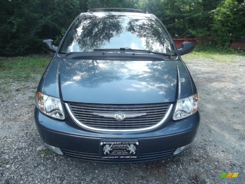 2001 Town & Country LXi - Steel Blue Pearl / Sandstone photo #6