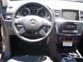 Black - ML 350 4Matic Photo No. 9
