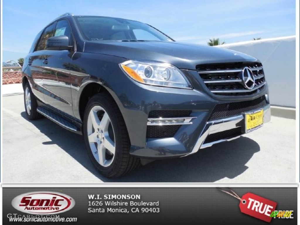 2013 ML 550 4Matic - Steel Grey Metallic / Grey photo #1